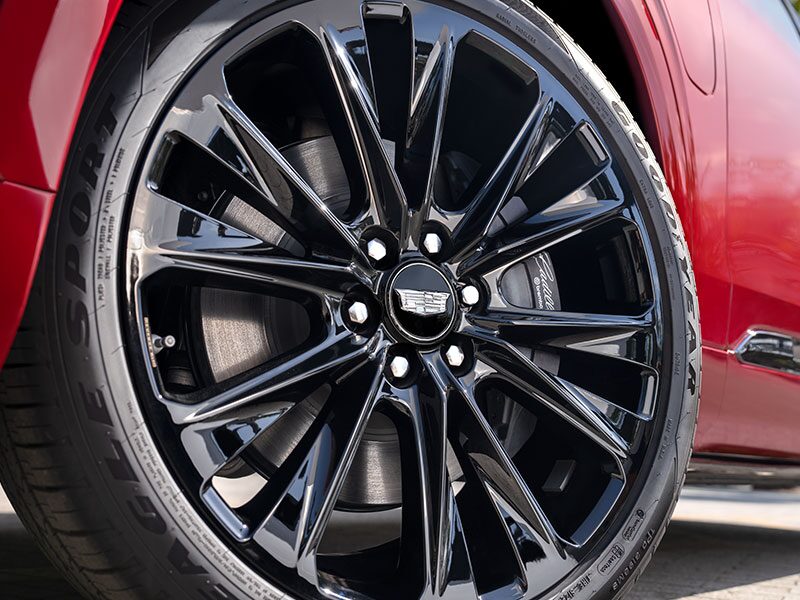 Close-up of the 2026 Cadillac VISTIQ Wheel