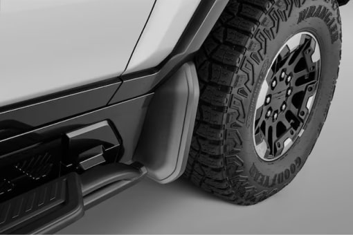 GMC Premium accessories : HUMMER EV 06