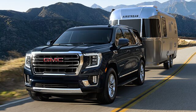 TOW WITH CONFIDENCE AND CONTROL WITH GMC YUKON’S TRAILERING TECHNOLOGIES