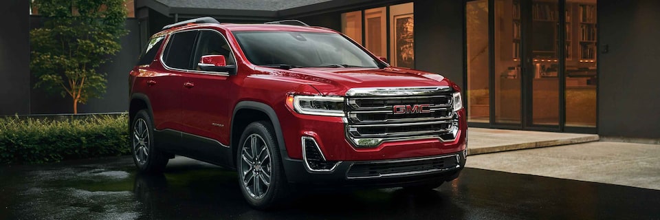 2022 GMC Acadia SUV Parked in Driveway
