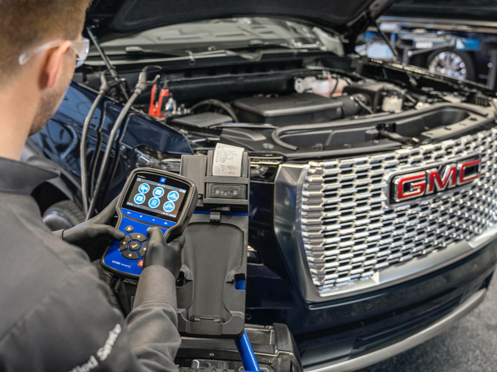 ACDelco Gold Battery being installed by a Certified Service technician