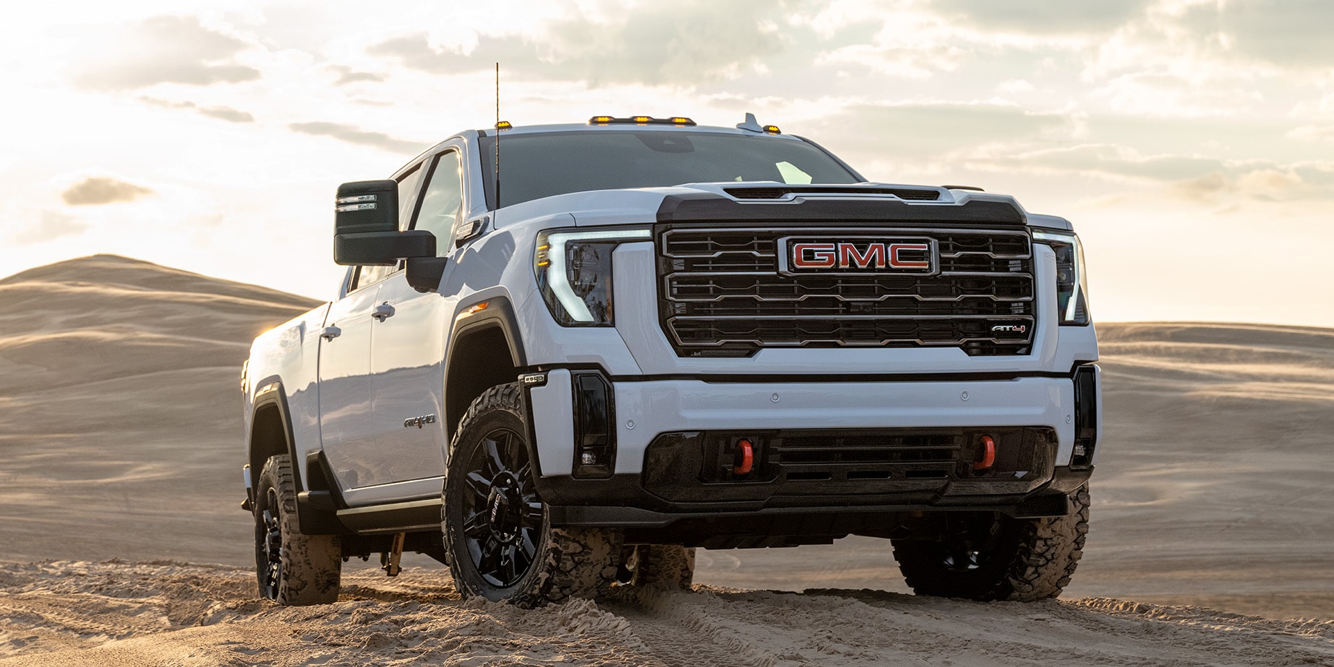 Front Three-Quarters View of the GMC  Sierra HD AT4 Heavy Duty Truck