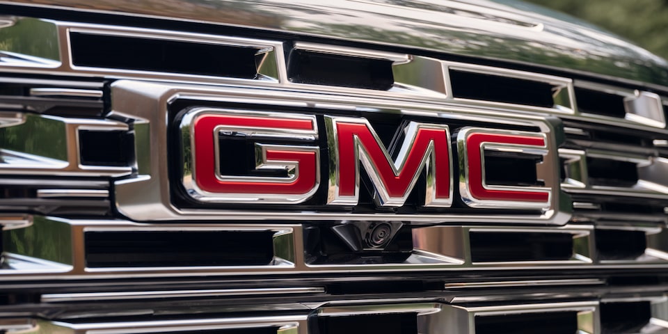 Close-up of the GMC Badging on the Acadia Grille