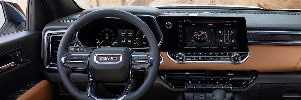 The 2025 GMC Canyon's Steering Wheel and Infotainment System