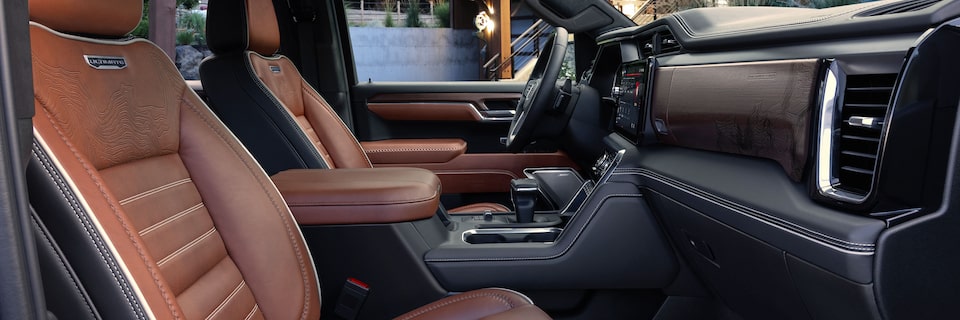 Passenger Side View of the Front Rows Premium Interior Material in the 2025 GMC Sierra 1500 Pickup Truck