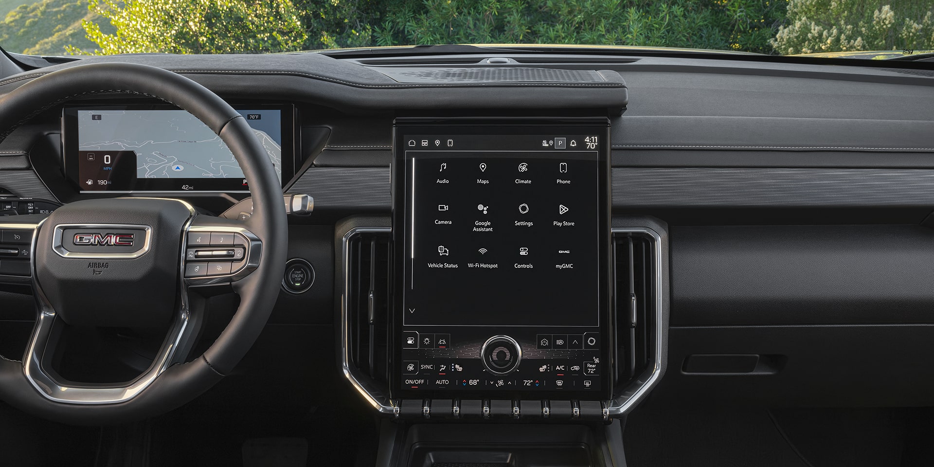 Close-up View of the 15 Inch Diagonal Premium GMC Infotainment System
