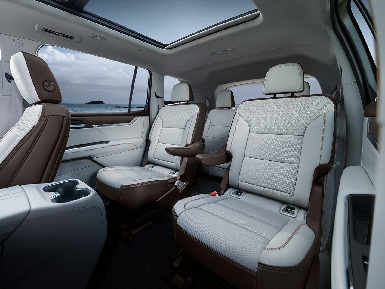 Interior View of the 2026 GMC Acadia Denali with Leather-appointed Seats